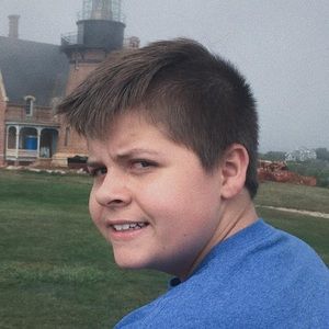 Meet your Posher, Johnny